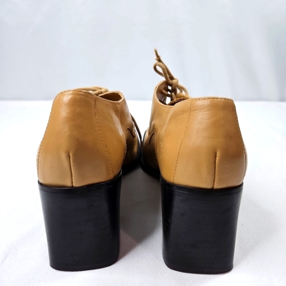 Bakers Vintage Tan Leather Oxfords/Loafers Size 8 Chunky Block Heels - Picture 5 of 7